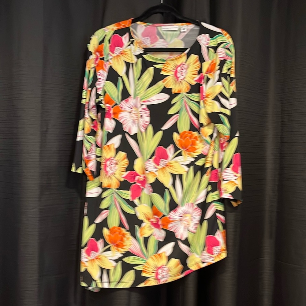 Short sleeve blouse